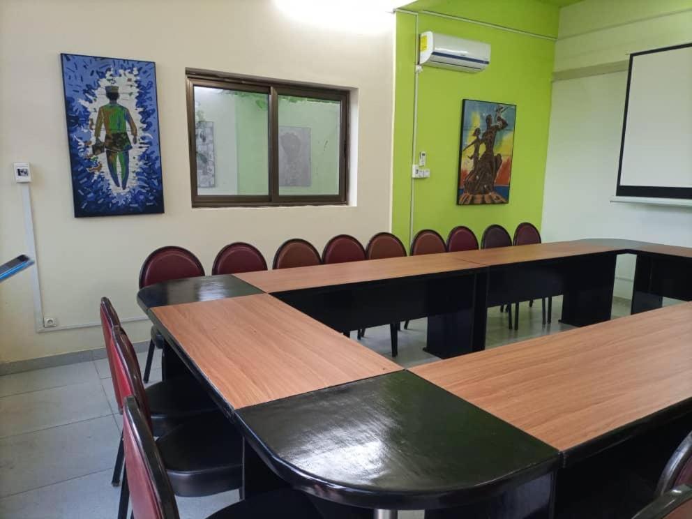 Oasis Lawafossi Apartment Bobo-Dioulasso Luaran gambar